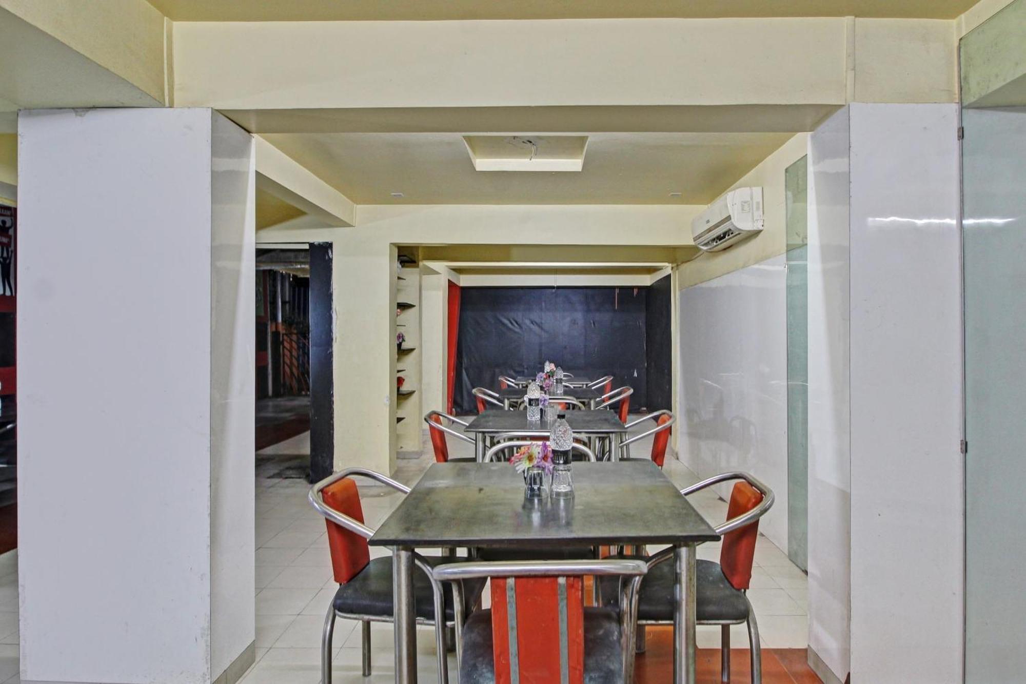 O Ranjanas Hospitality Hotel 4*